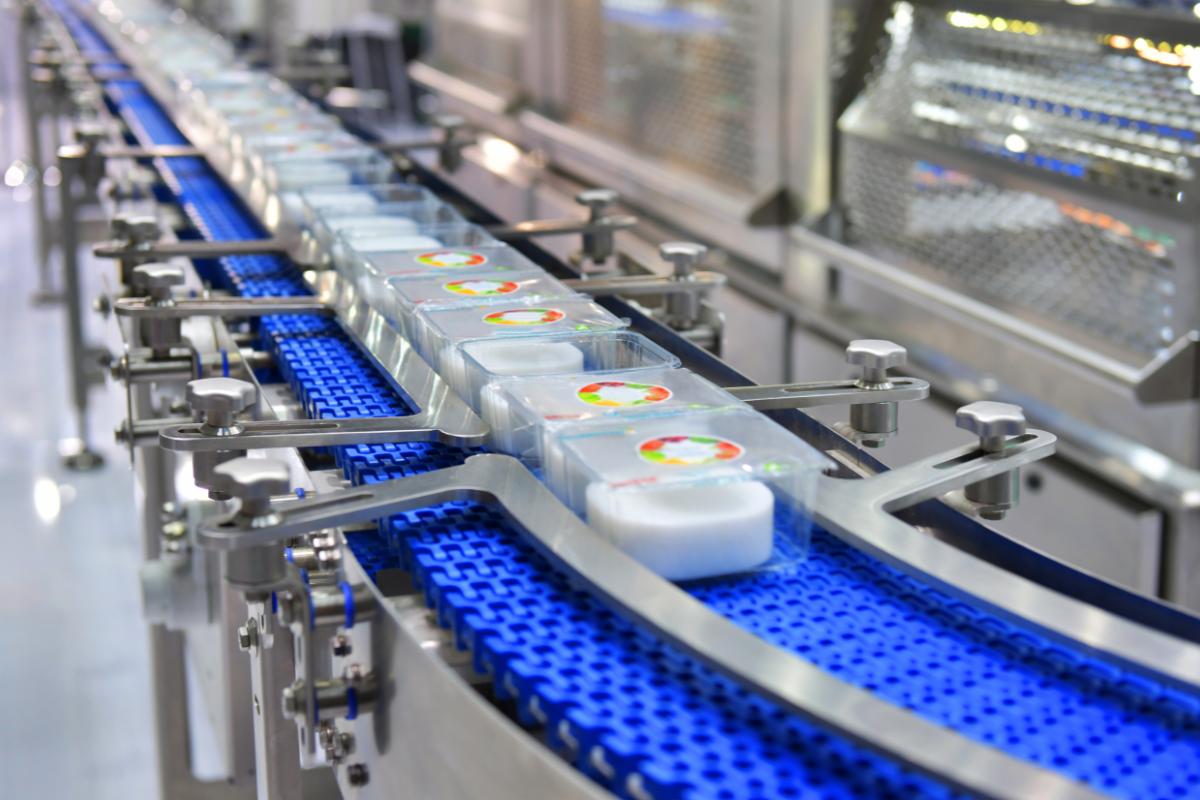 More Clean Industrial Cleaning for Manufacturing Efficiency